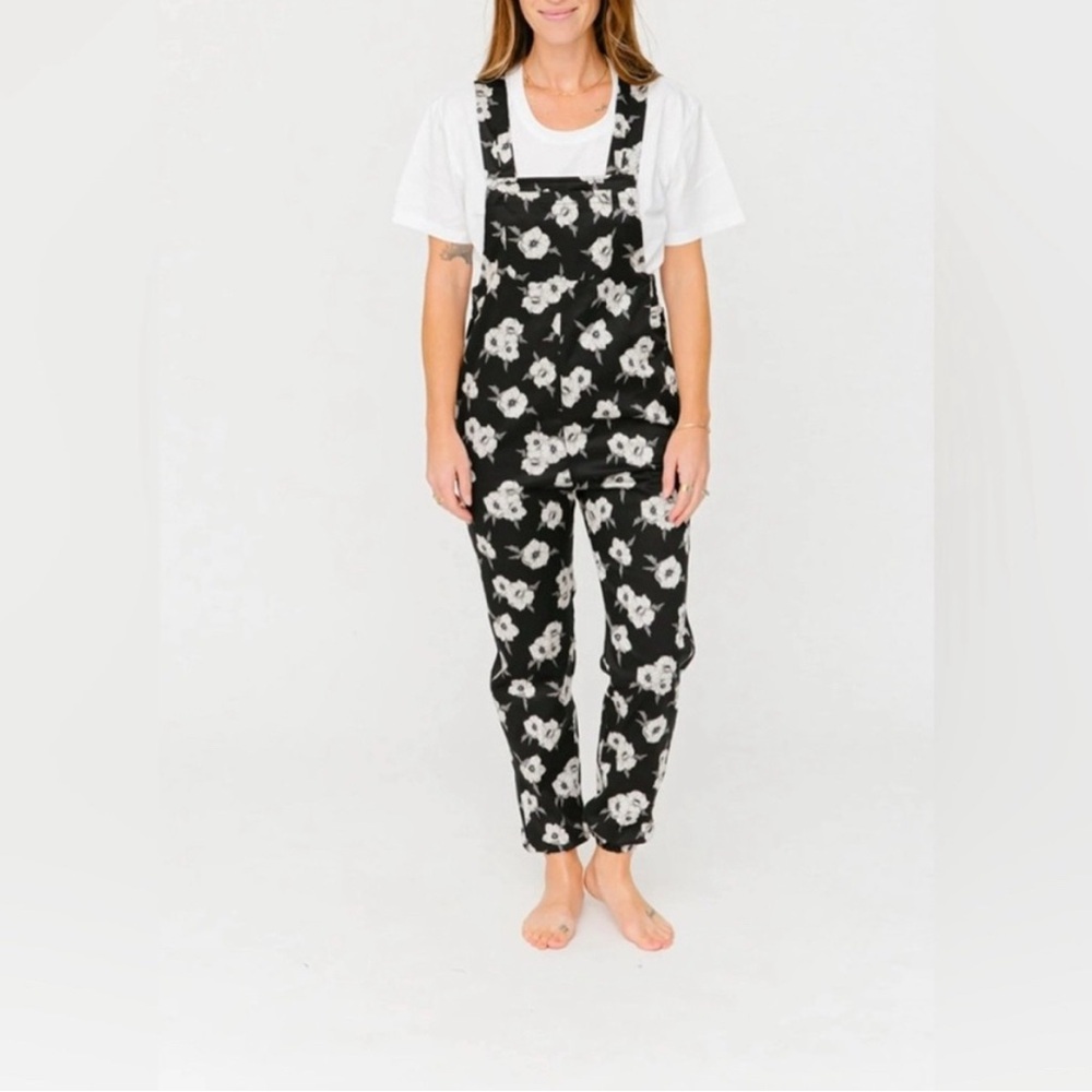 Smash + Tess The Rachel Romperalls in Midnight Bloom women’s size XS